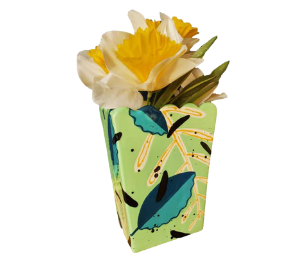 Metro Pointe Leafy Vase